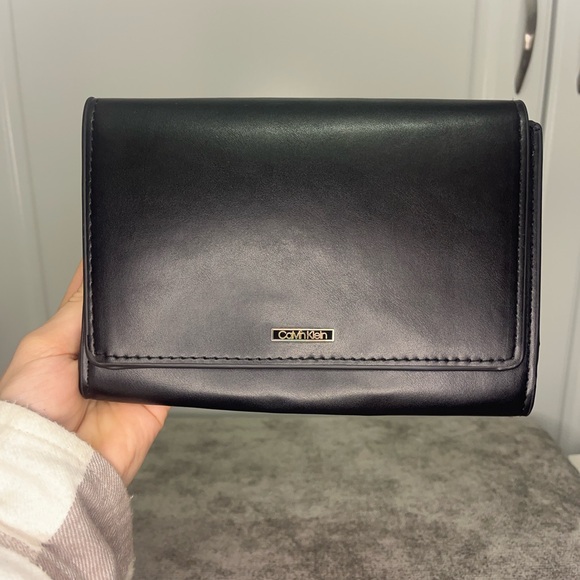 Calvin Klein Handbags - Calvin Klein Belt Bag Fanny Pack Size